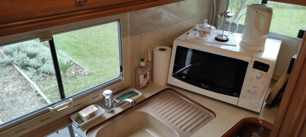 Charmant Camping-Car A La Campagne Labessiere-Candeil Exterior foto